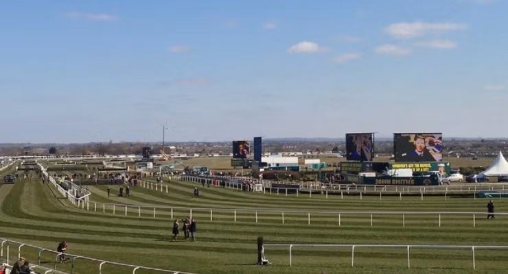 Top 5 Greatest Grand National Winners of All Time